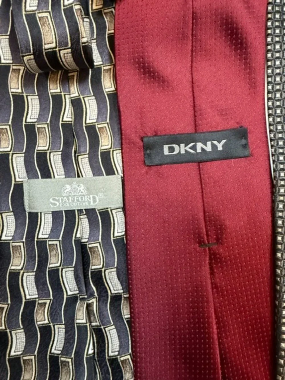 Bundle Of 9 Multi Pattern Ties for Men brands include DKNY and Geoffrey Beene